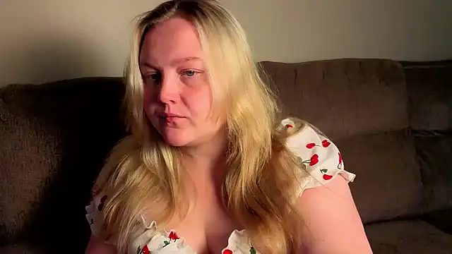 PhatAssBlond online show from July 26, 6:59 pm