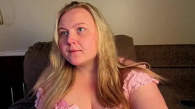 PhatAssBlond online show from July 22, 3:02 pm