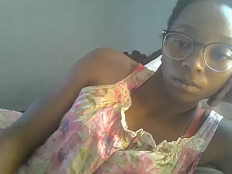 ElianeHot online show from March 27, 11:33 am