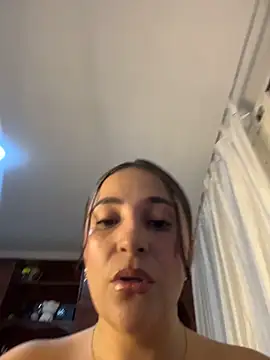 Taylortits online show from March 11, 10:12 pm