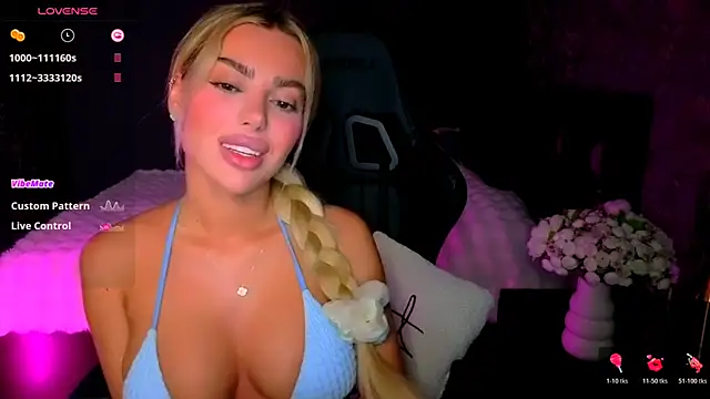 babyleilaa online show from June 29, 8:08 pm
