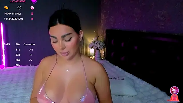 babyleilaa online show from October 20, 7:17 pm