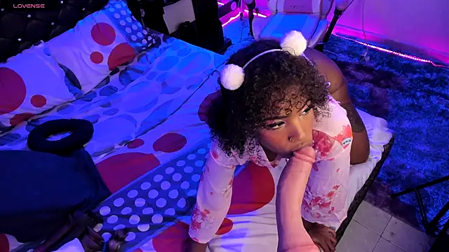 kary bunny3 online show from September 19, 6:56 am