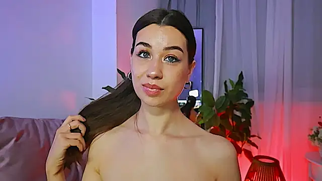 divetagrace online show from April 10, 8:48 pm