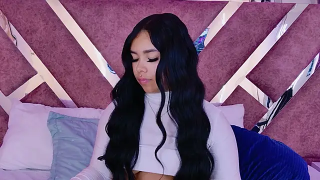 MarianaGarciaa   online show from April 21, 1:42 am