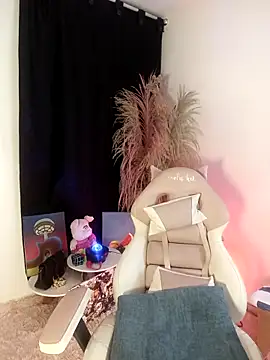 lovely kitt online show from October 8, 1:54 am