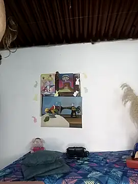 lovely kitt online show from April 15, 3:07 am