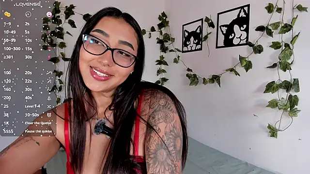 melanieecox online show from October 12, 8:22 pm