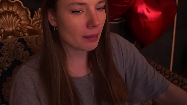 IceDanielles online show from February 7, 1:59 pm