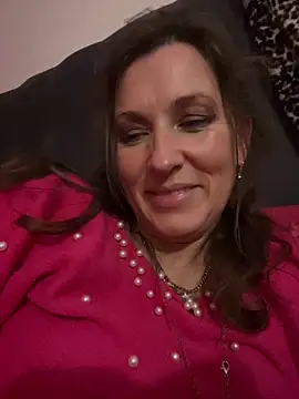 Lwhite1 online show from February 28, 12:43 am