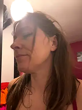 Lwhite1 online show from December 14, 11:32 pm