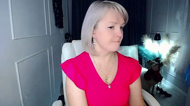 Juarnea online show from January 8, 1:15 pm