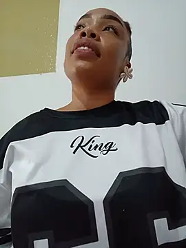 isabellehaynes online show from July 10, 5:57 pm