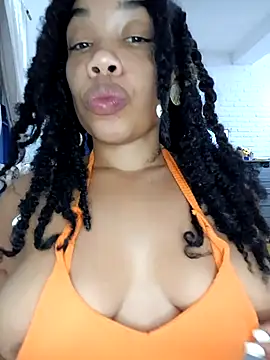 isabellehaynes online show from February 11, 3:30 am