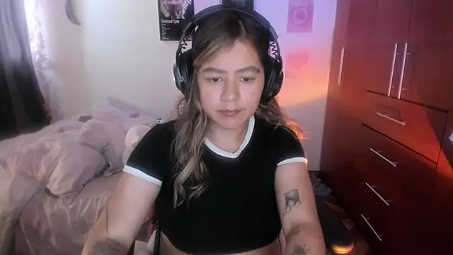 StephaniFox online show from March 2, 10:26 pm