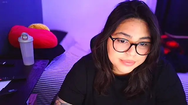 miacanela xo online show from April 1, 2:34 am