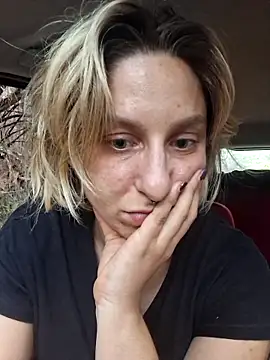 Anitabambola online show from April 11, 4:21 pm