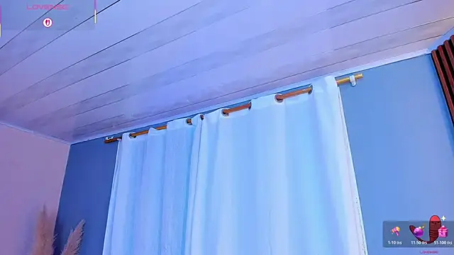 sofiaa grey  online show from October 28, 3:51 pm