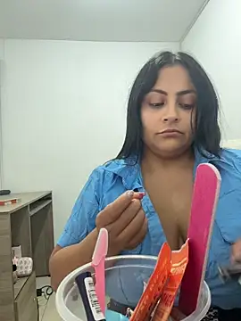 Sol biglips online show from May 28, 7:23 pm