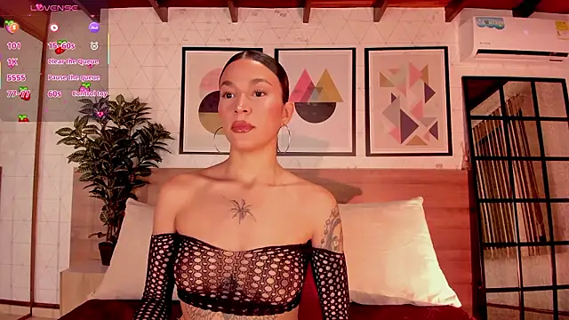 LunaRuso online show from January 14, 7:52 pm