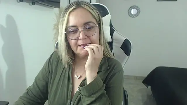 samy vsn online show from March 30, 9:36 pm