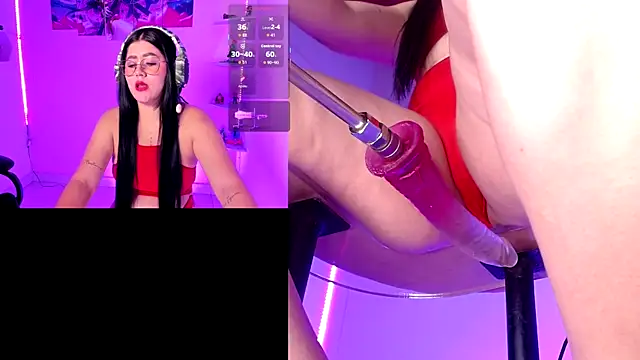 DanielaHang online show from March 30, 2:05 pm