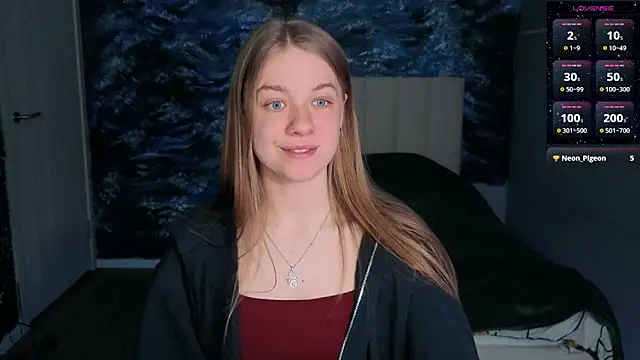 candy maggie online show from April 20, 3:37 pm