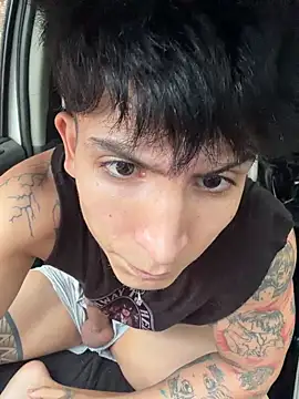  Tomy08calderon online show from March 30, 1:33 pm