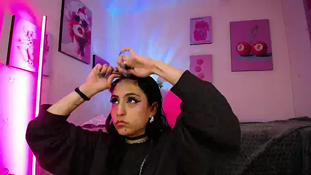 MaveParks  online show from March 23, 11:49 am