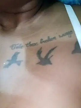 Indianqueen03 online show from March 25, 6:22 pm