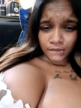 Indianqueen03 online show from March 26, 6:31 pm