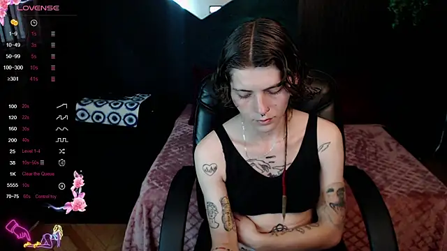 pretty cristal69 online show from March 22, 9:43 pm