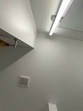 Your Paris online show from February 21, 1:01 pm