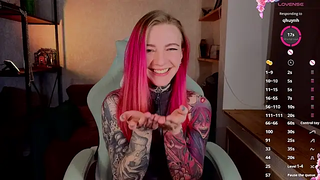 Roxy      online show from March 5, 8:26 pm