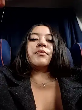 Cristal  04 online show from January 6, 2:32 pm