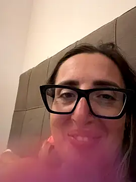 casalinga88 online show from October 4, 12:38 am