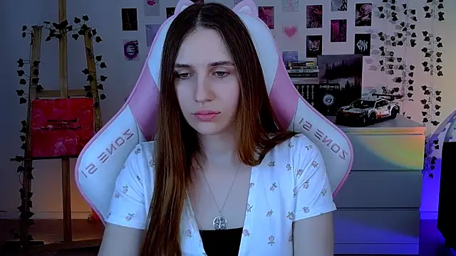 AliceCharmy online show from October 20, 6:49 am