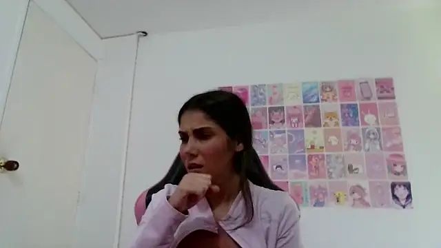 Emily Guerra1 online show from January 13, 5:17 pm