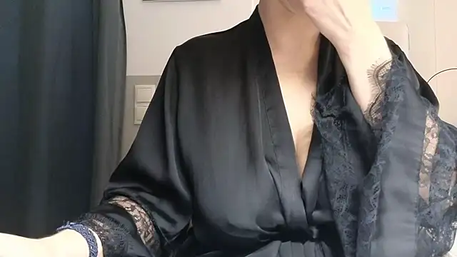 Loona-Lexxington online show from September 15, 5:20 pm