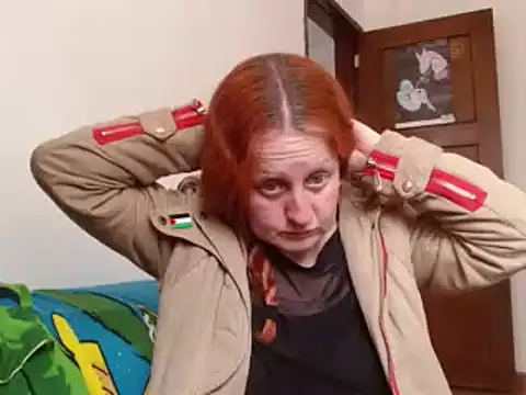 ViioletaMora online show from October 16, 6:10 pm