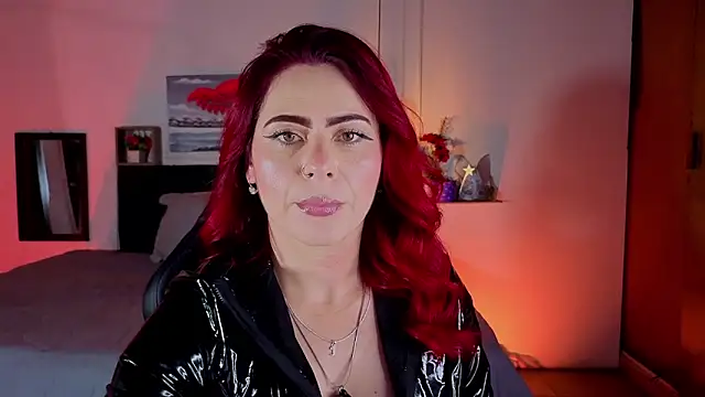 Dulce charlottee online show from April 7, 7:49 pm