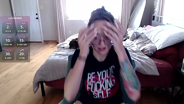 Plantbabeee online show from September 16, 5:10 pm