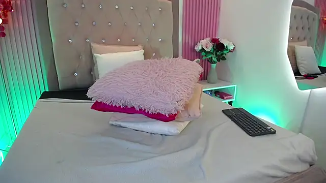 AnnadirtyXo online show from March 13, 5:42 am