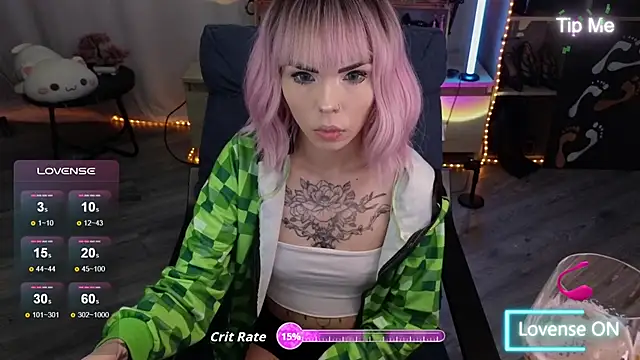 Kerry Kirk online show from November 12, 8:18 pm