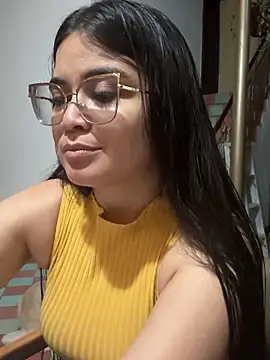 CamilaSofiia online show from February 28, 11:37 pm