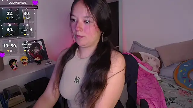 Lexie Thompson10 online show from October 7, 11:42 pm