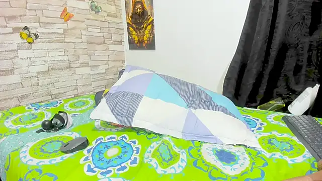 kaiagerbes3 online show from February 18, 12:21 am