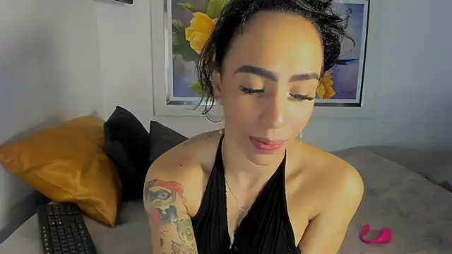kaiagerbes3 online show from May 8, 1:31 am