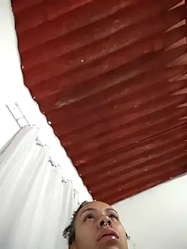 Julia Pretinha online show from September 16, 1:57 am