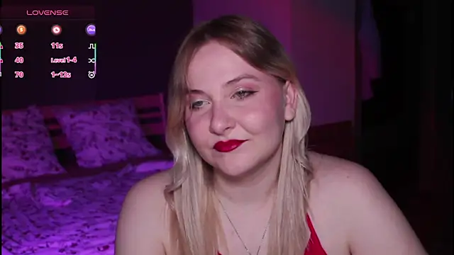 sensual girrrl online show from August 4, 12:27 am